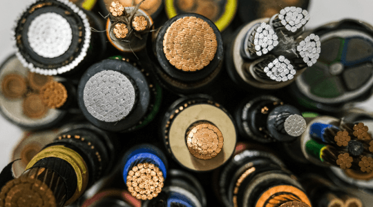 LA POSA DEI CAVI IN PARALLELO DI SEZIONI DIVERSE È CONSENTITA?